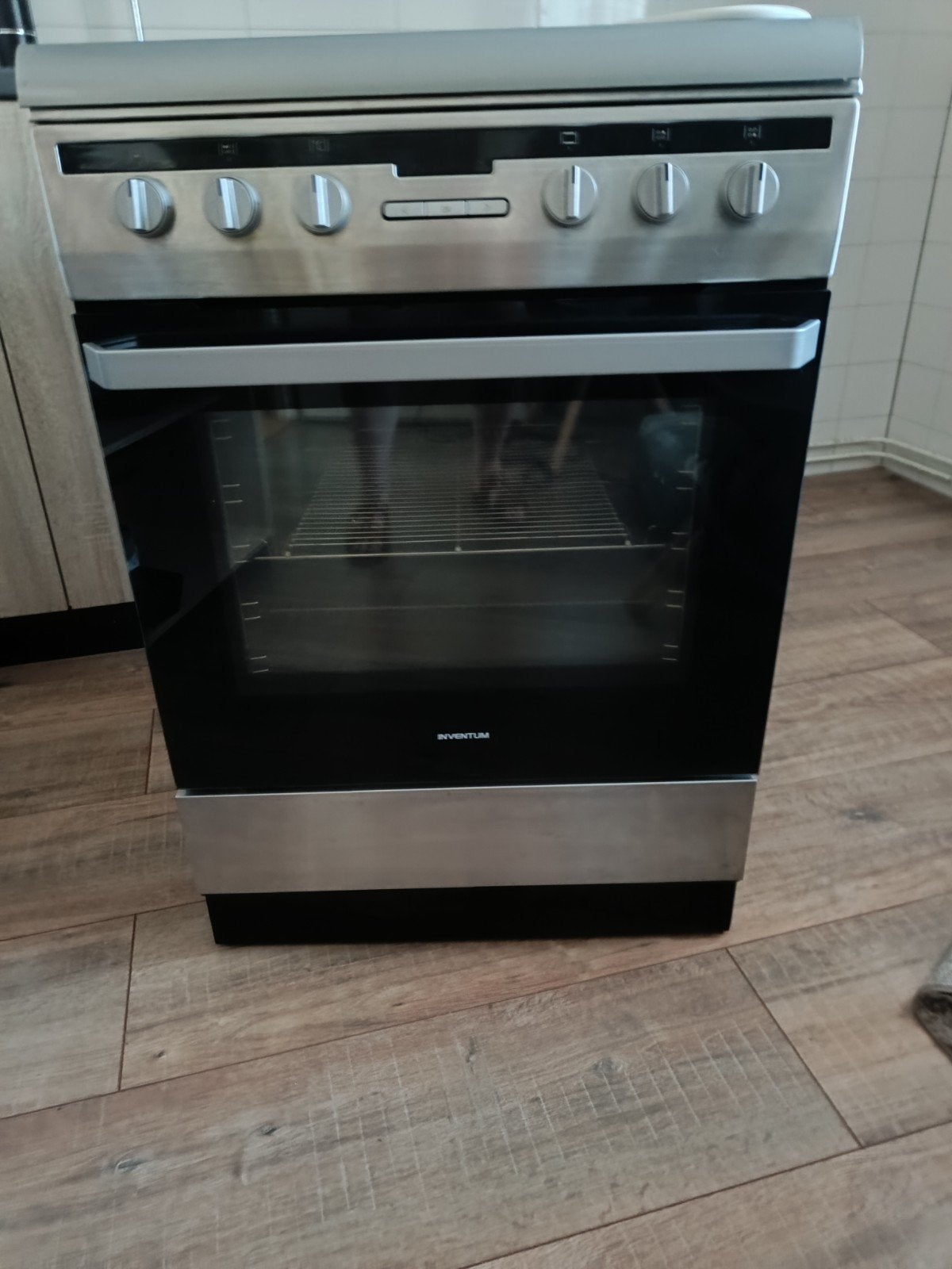 Inventum VFG6034WGRVS Gasfornuis met elektrische oven, Ophalen, Hete lucht, 4 kookzones, Zo goed als nieuw