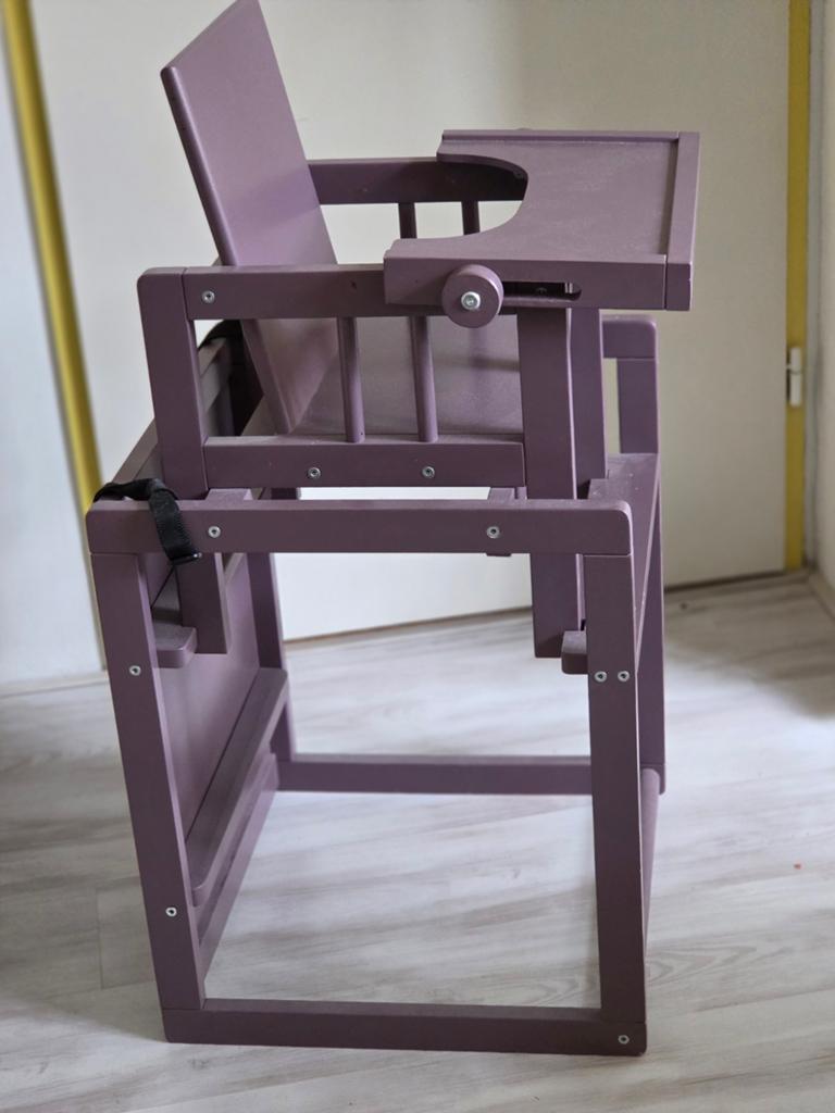Kinderstoel, kan ook als stoeltje en tafeltje, Ophalen, Zo goed als nieuw, Overige typen