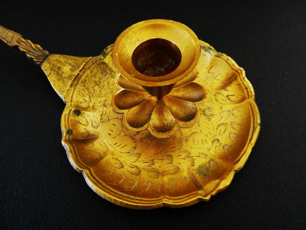 Messing blaker kandelaar floraal gegraveerd, Ophalen of Verzenden, Koper of Brons