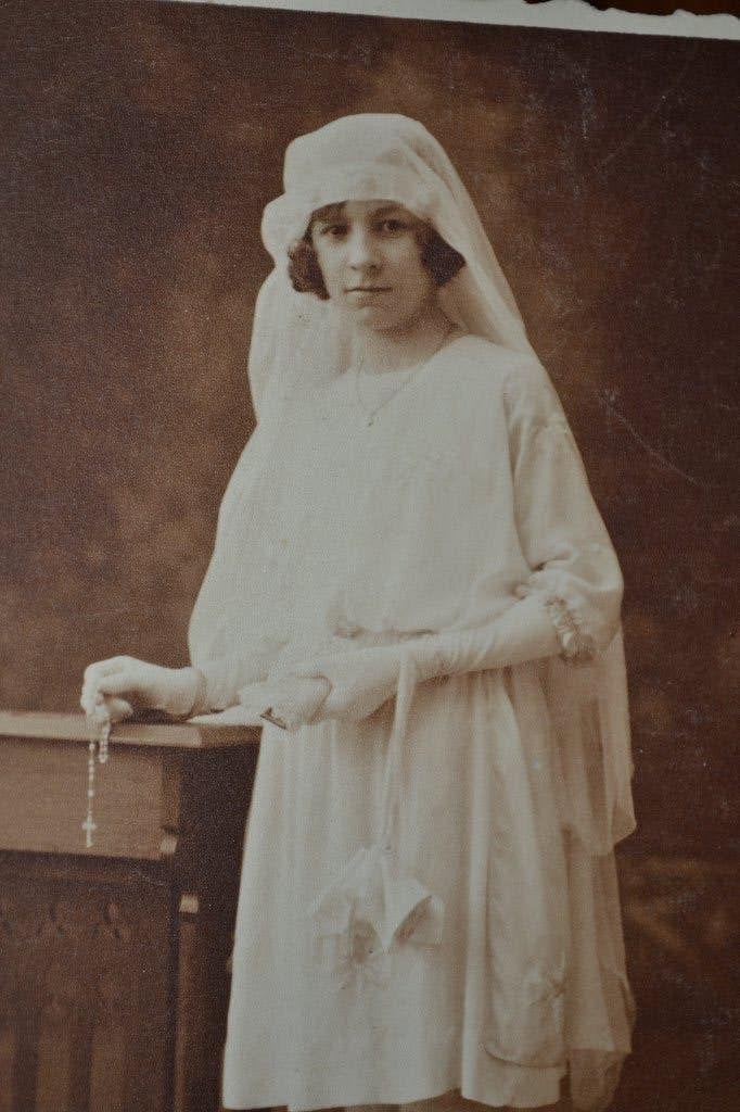 frankrijk 1900 meisje heilige communie, Ophalen of Verzenden, Voor 1920, Ongelopen, Sterren en Beroemdheden