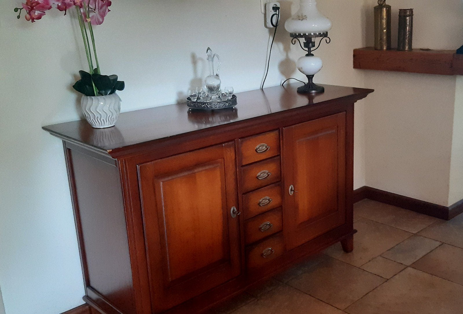 Mooi dressoir, Ophalen