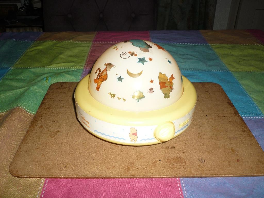 Mooie Winnie de Pooh en vriendjes lamp in zeer goede staat, Ophalen of Verzenden, Winnie de Poeh of vrienden, Zo goed als nieuw