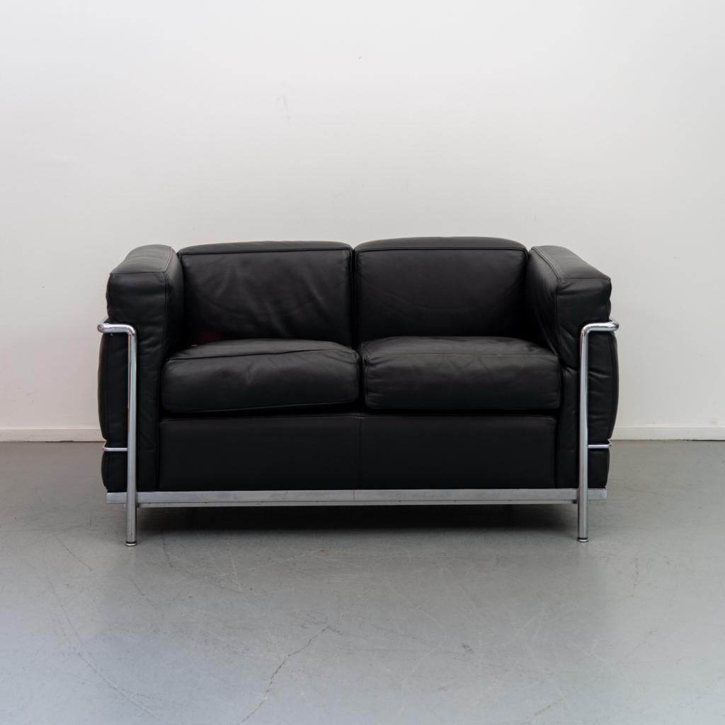 4x Cassina LC2 2-zitsbank Le Corbusier Zwart Leer, Niet ingevuld, Niet ingevuld, 75 tot 100 cm, Ophalen of Verzenden