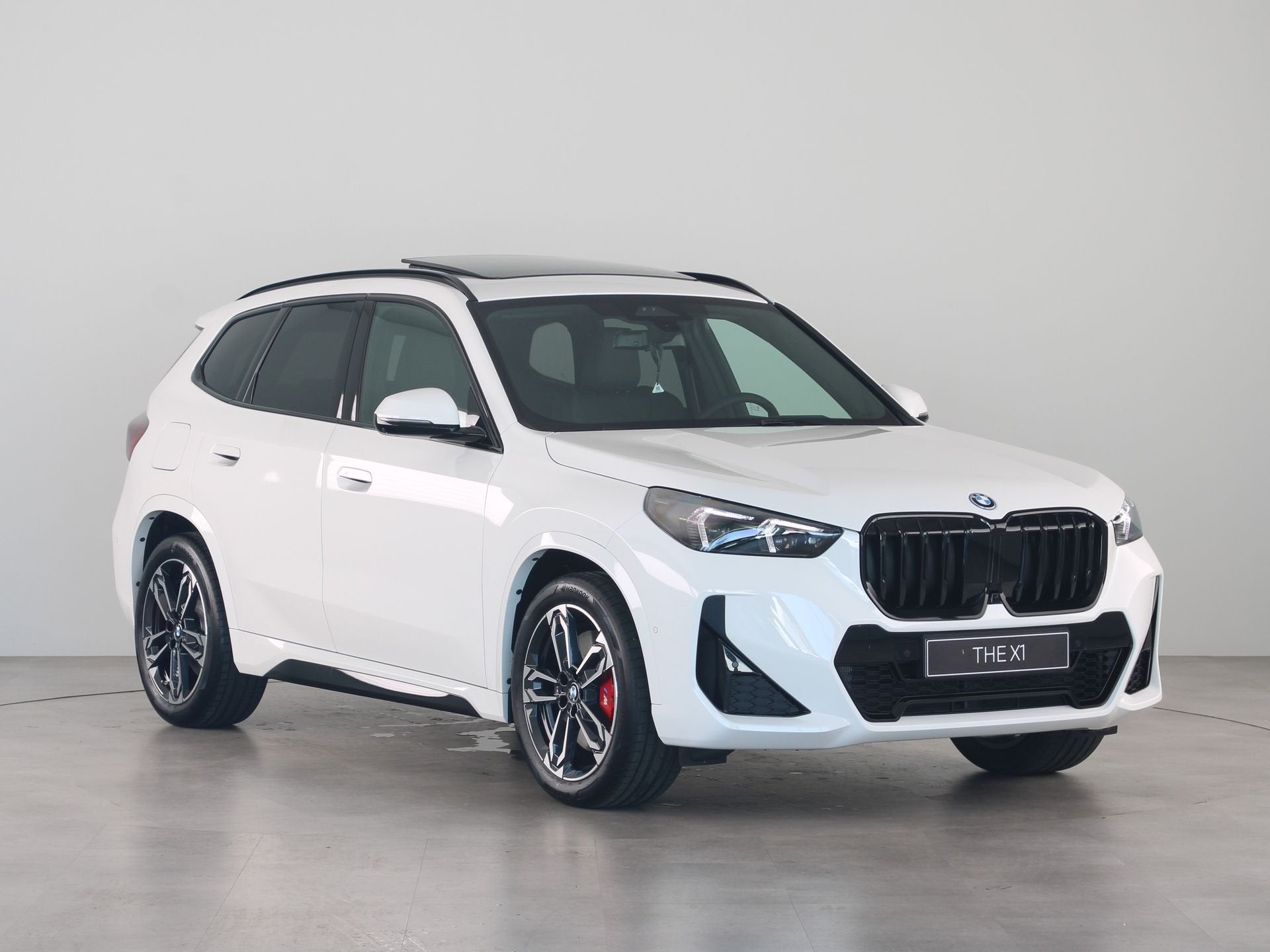 BMW X1 xDrive25e Optimized Edition (bj 2026, automaat), Auto's, Dealer onderhouden, 48 km/l, Met garantie (alle), Overige brandstoffen