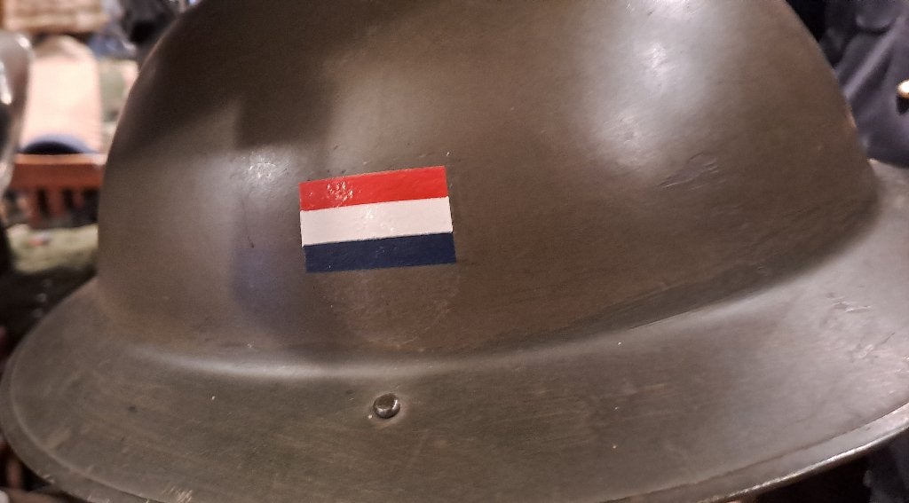 Nederlandse Landmacht Helm M27/M34 (1940-1950), Ophalen of Verzenden, Landmacht, Nederland, Helm of Baret