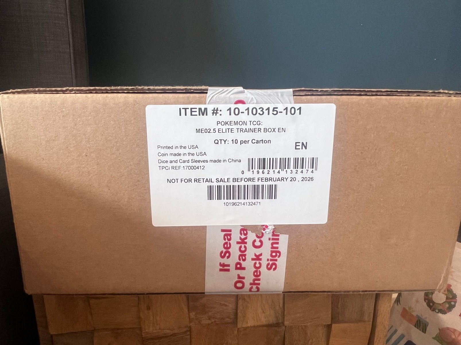 Ascended Heros ETB case €1825, Ophalen of Verzenden, Zo goed als nieuw