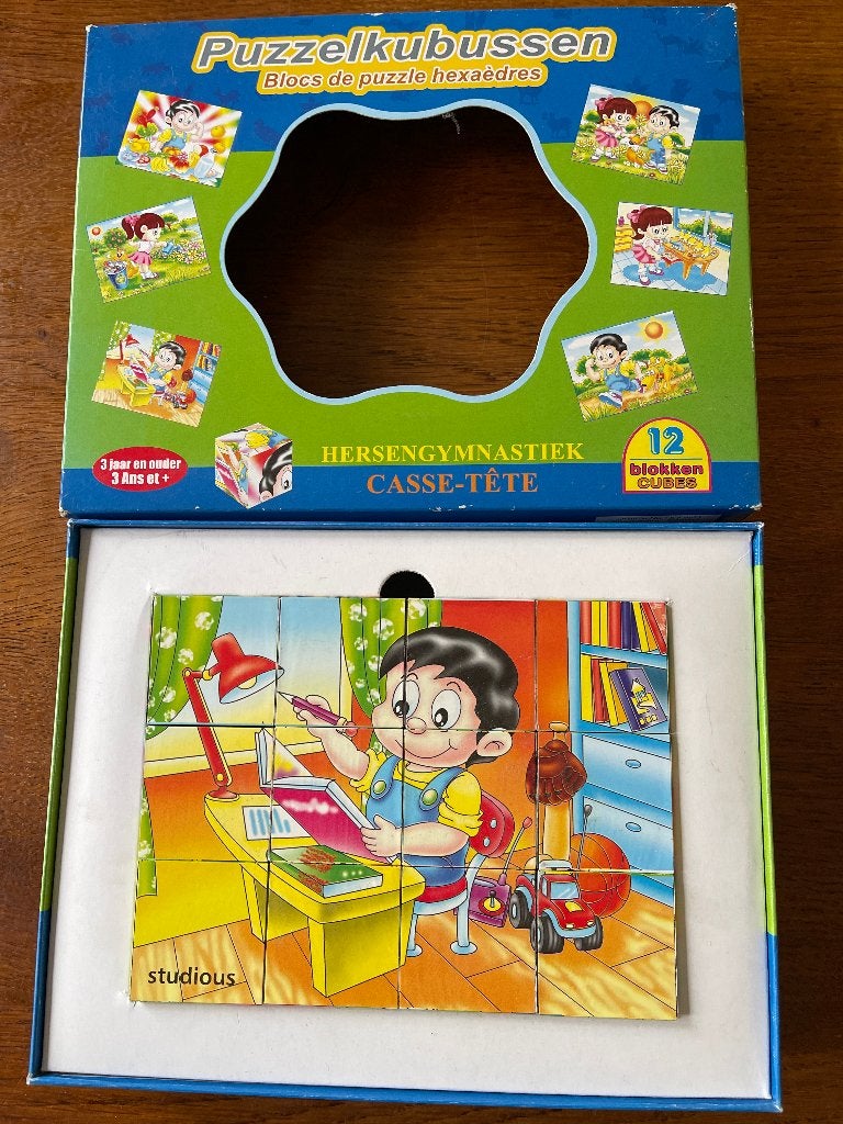 "Puzzelkubussen" met Blokjes 6 verschillende Puzzels maken, Ophalen of Verzenden, Meer dan 50 stukjes, Zo goed als nieuw