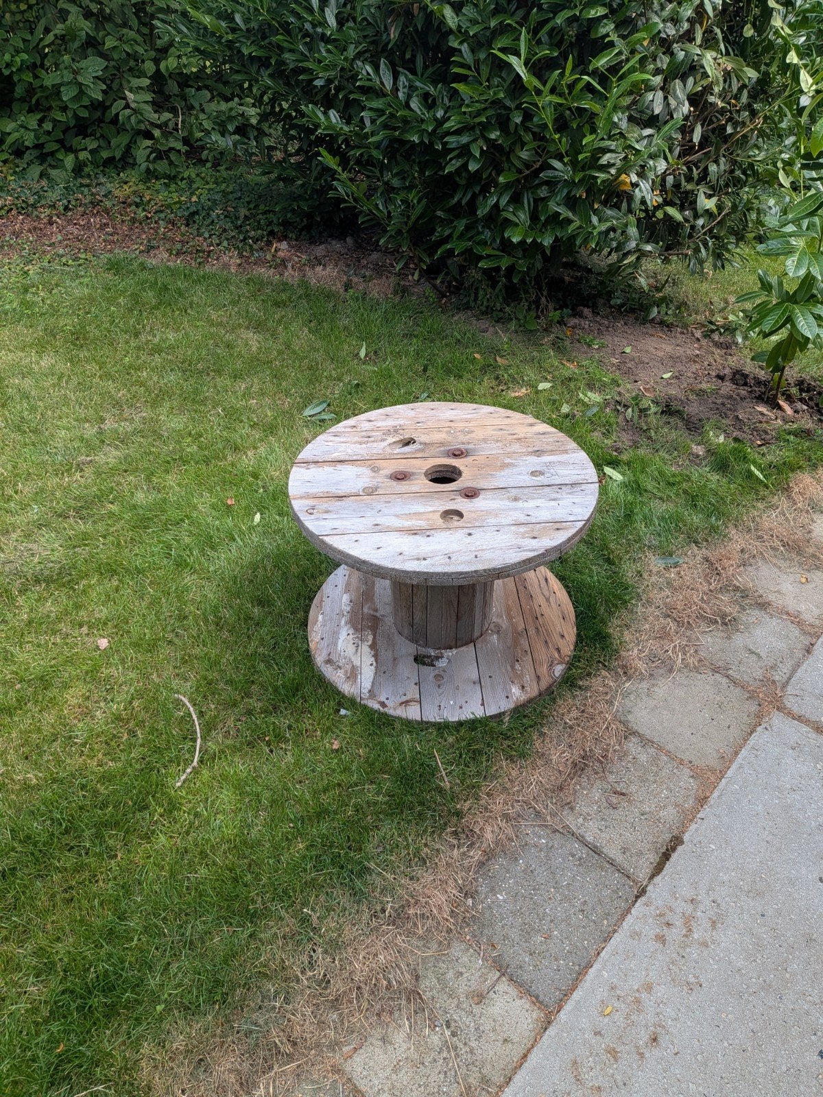 Houten kabelhaspel - ideaal als tuintafel of decoratie, Gebruikt, Rond, 55 tot 75 cm, Industrieel, Rustiek