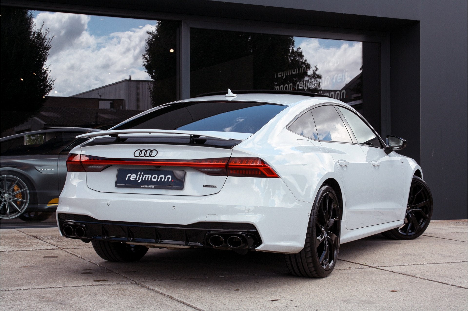 Audi A7 Sportback 55 TFSI e Quattro Competition | 21" RS | S, Auto's, Audi, Gebruikt, 4 cilinders, Adaptive Cruise Control, Leder