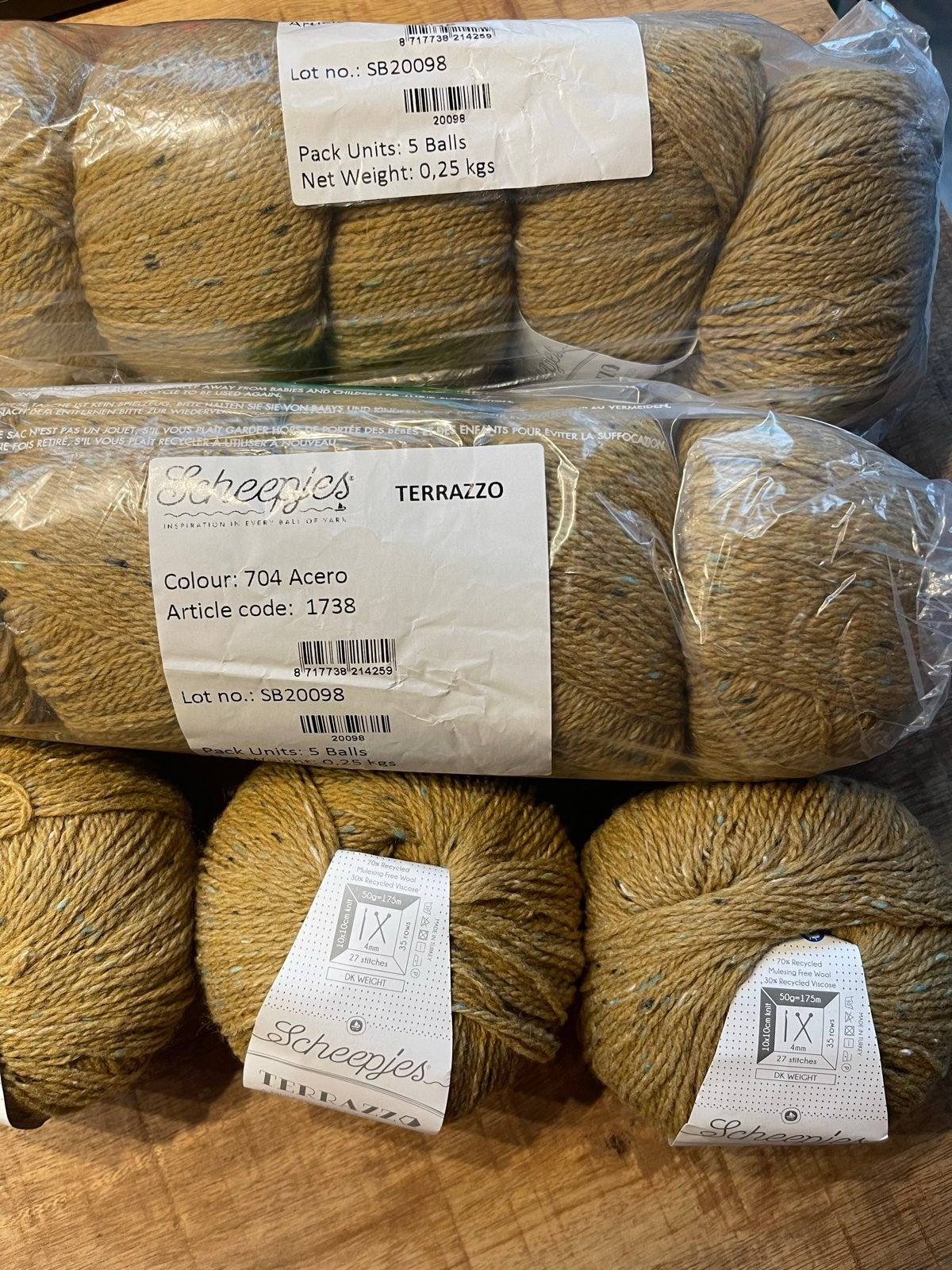 Scheepjes Terrazzo wol garen - 13 bollen (650 gr), Ophalen of Verzenden, Nieuw, Breien of Haken, Wol of Garen