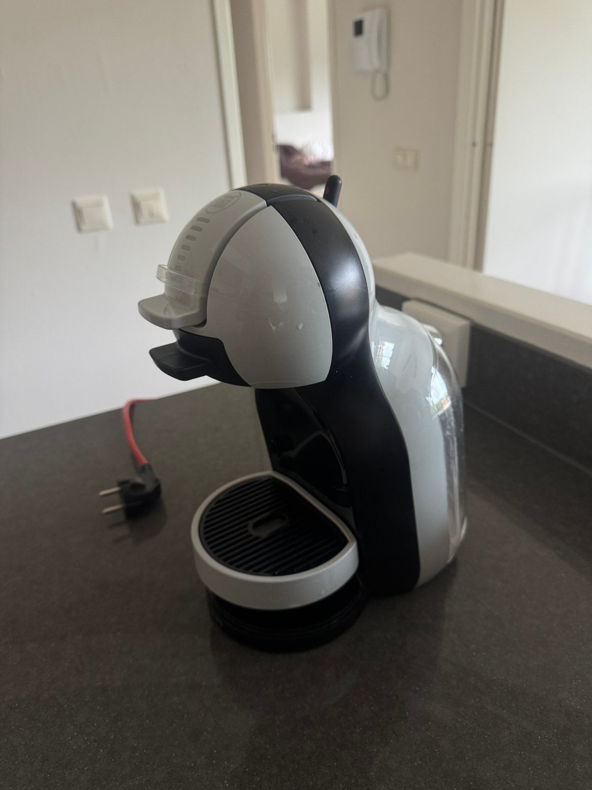 Krups NESCAFÉ Dolce Gusto Mini Me Grey Koffiecupmachine, 1 kopje, Ophalen, Zo goed als nieuw, Koffiemachine