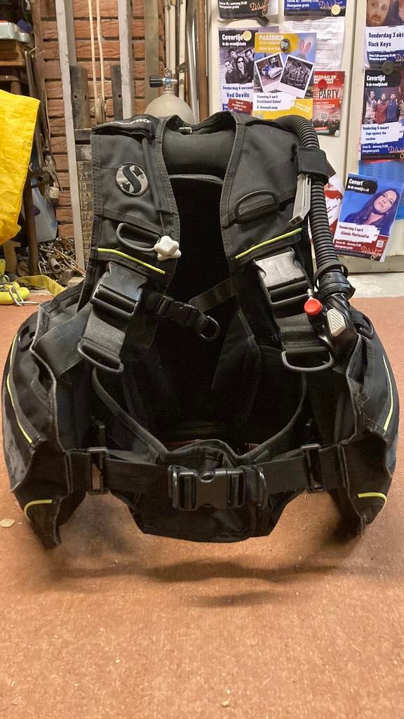 Scubapro Glide 1000 Trimvest - Gebruikt, Watersport en Boten, Duiken, Ophalen of Verzenden, Gebruikt, Trimvest of Wing