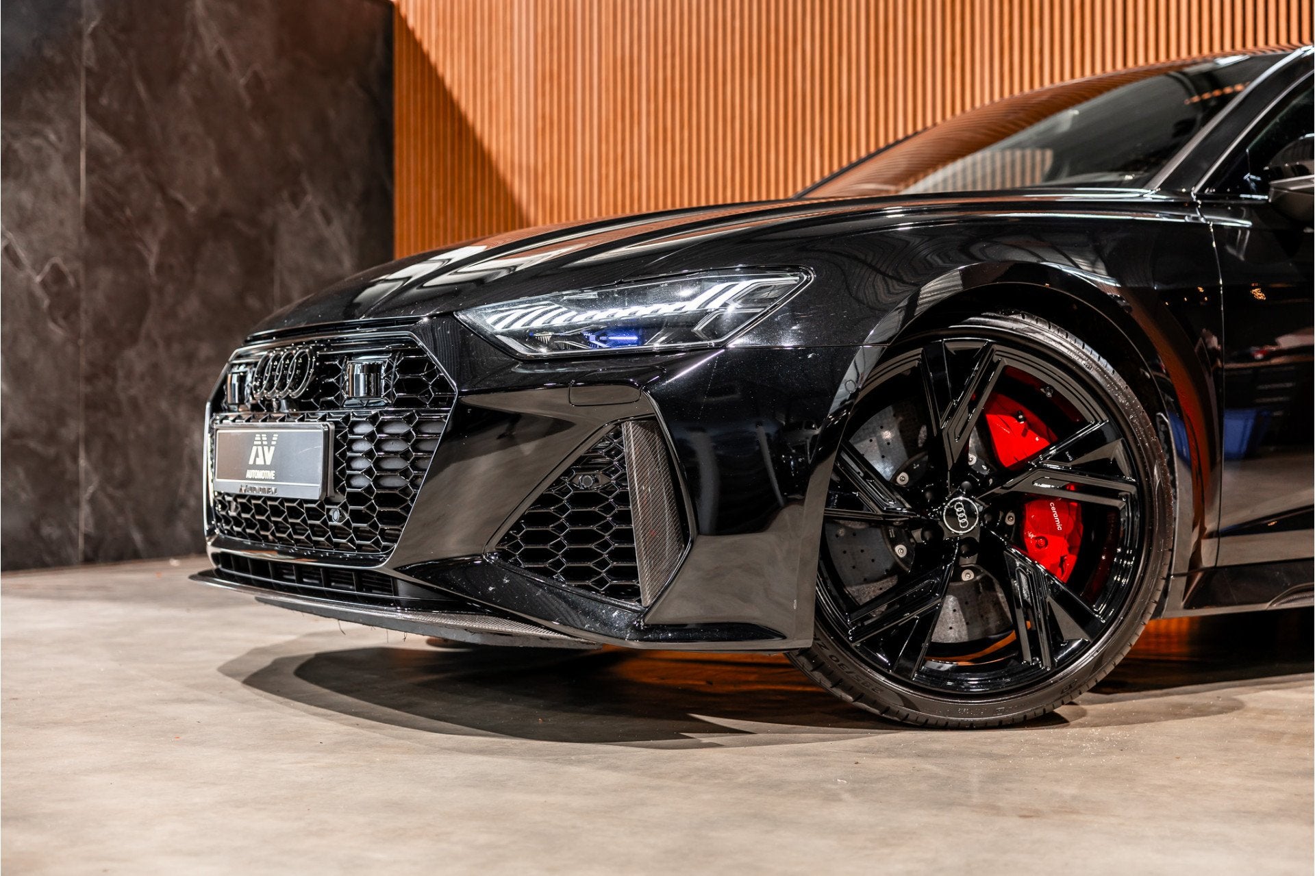 Foto 54 van Audi RS6 Avant 4.0 TFSI Quattro | Keramisch | Dynamic + | Mi