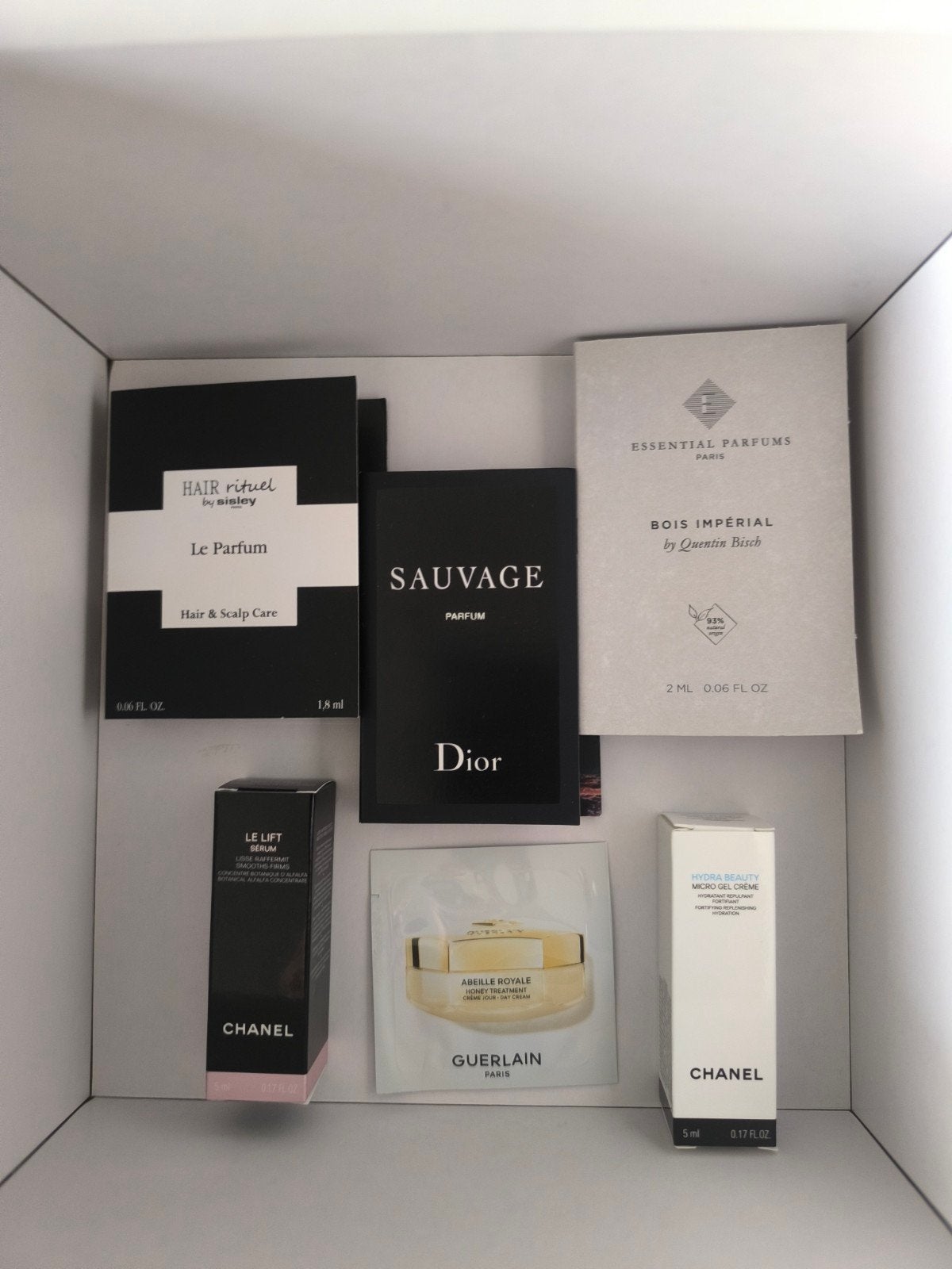 Luxe Beauty Sampleset: Dior, Chanel, Guerlain, Sisley, parfu, Verzenden