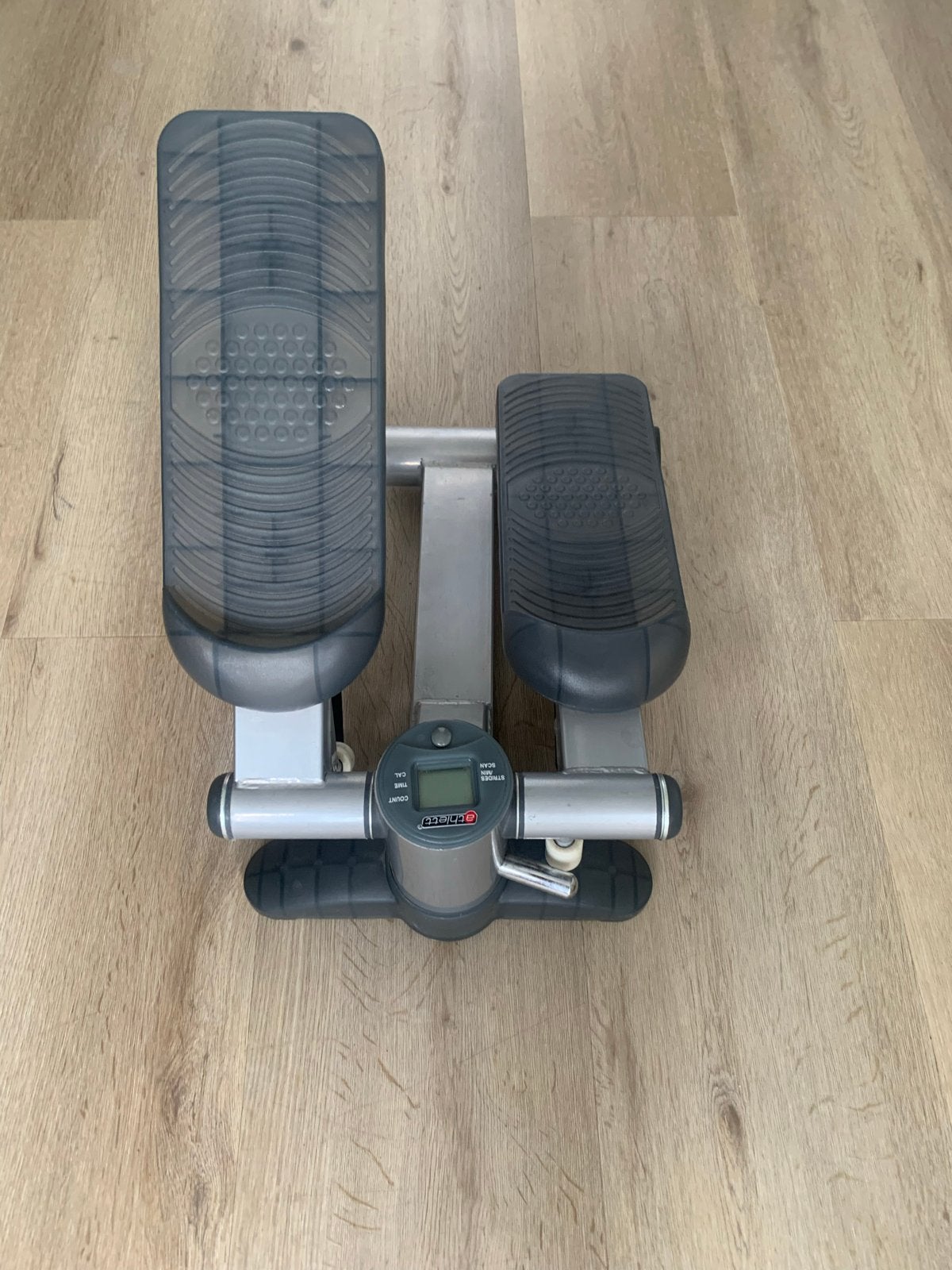 Stepmachine merk Athlett, Ophalen, Gebruikt, Stepapparaat, Metaal