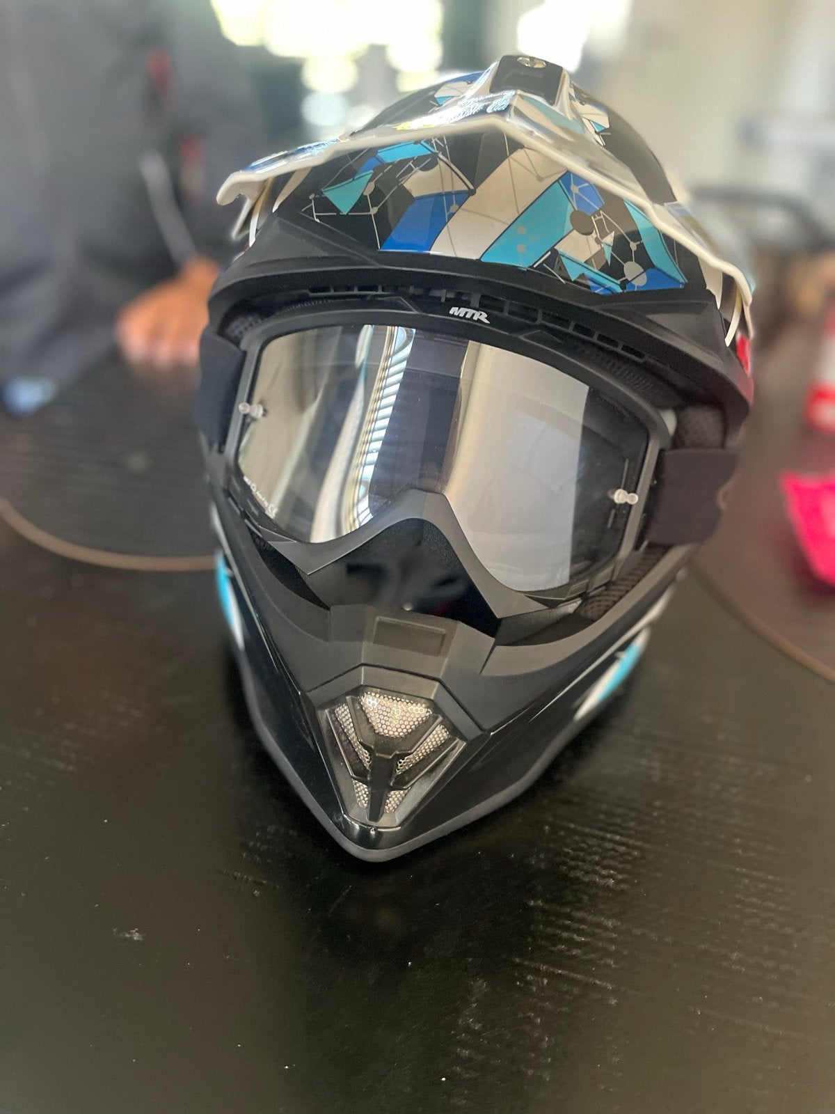 MTR Kinder Crosshelm (YXL 53-54cm) met bril en opbergzak, Overige merken, Kinderen, Offroadhelm, Ophalen of Verzenden