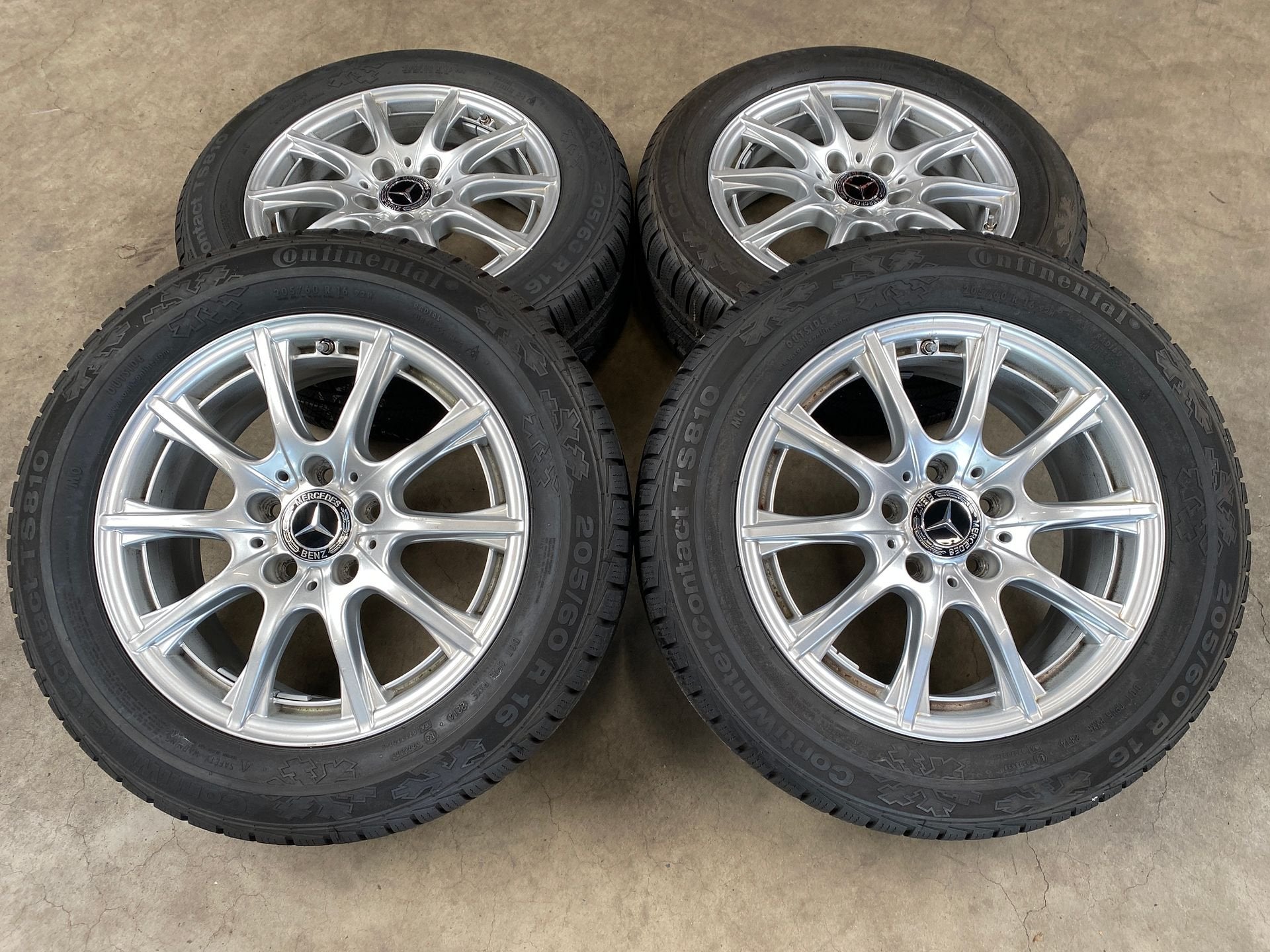 16 inch originele velgen + winterbanden Mercedes C klasse, Auto-onderdelen, Gebruikt, -, Banden en Velgen, -