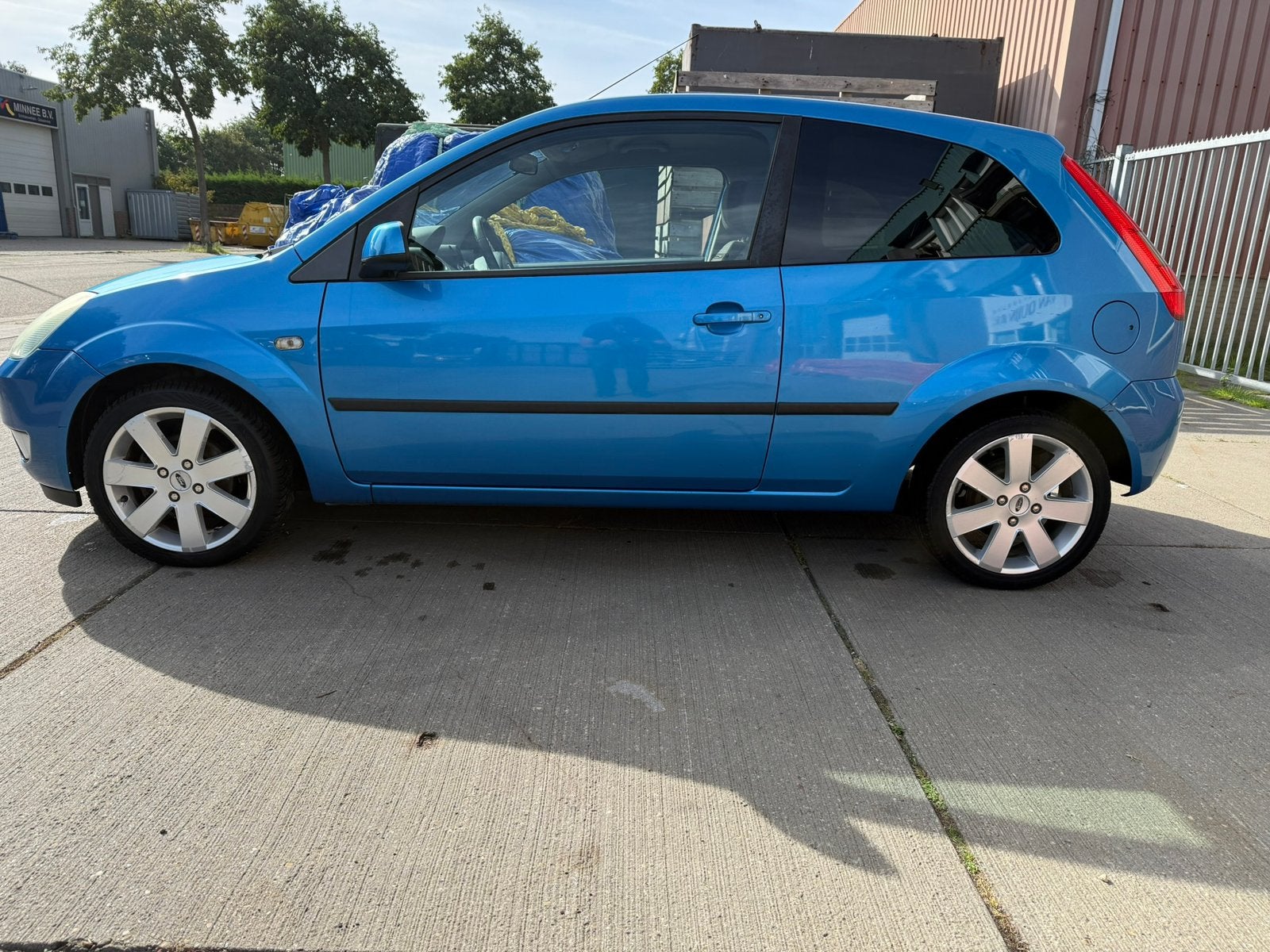 Foto 3 van Ford Fiësta 1.3 | Elek pakket | Nwe Apk