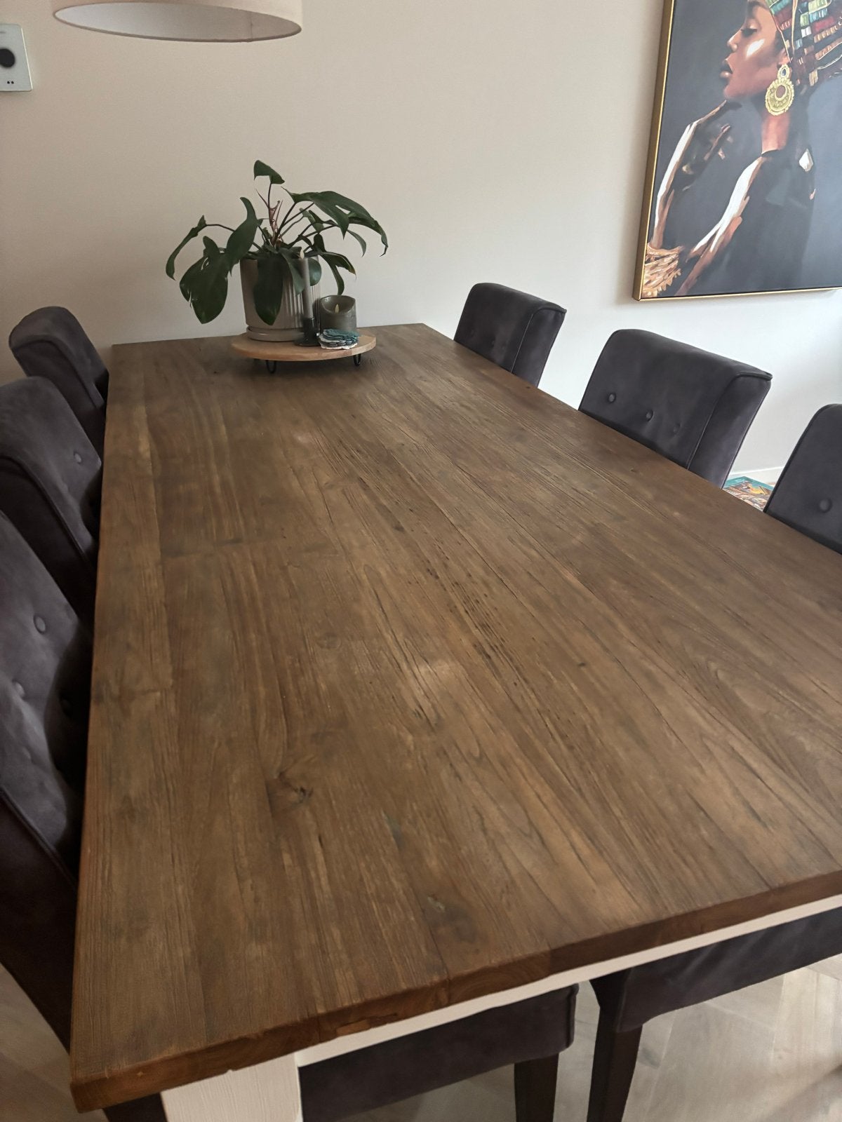 Foto 7 van Teakhouten eettafel 240cm met 8 microleder stoelen