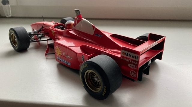 Ferrrari F310B - Schumacher - 1997, Ophalen, Zo goed als nieuw, Auto, MiniChamps