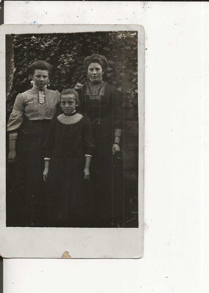Monster Lena en Jaan van der Beukel met dochter Fotokaart, Ophalen of Verzenden, Voor 1920, Ongelopen, Zuid-Holland
