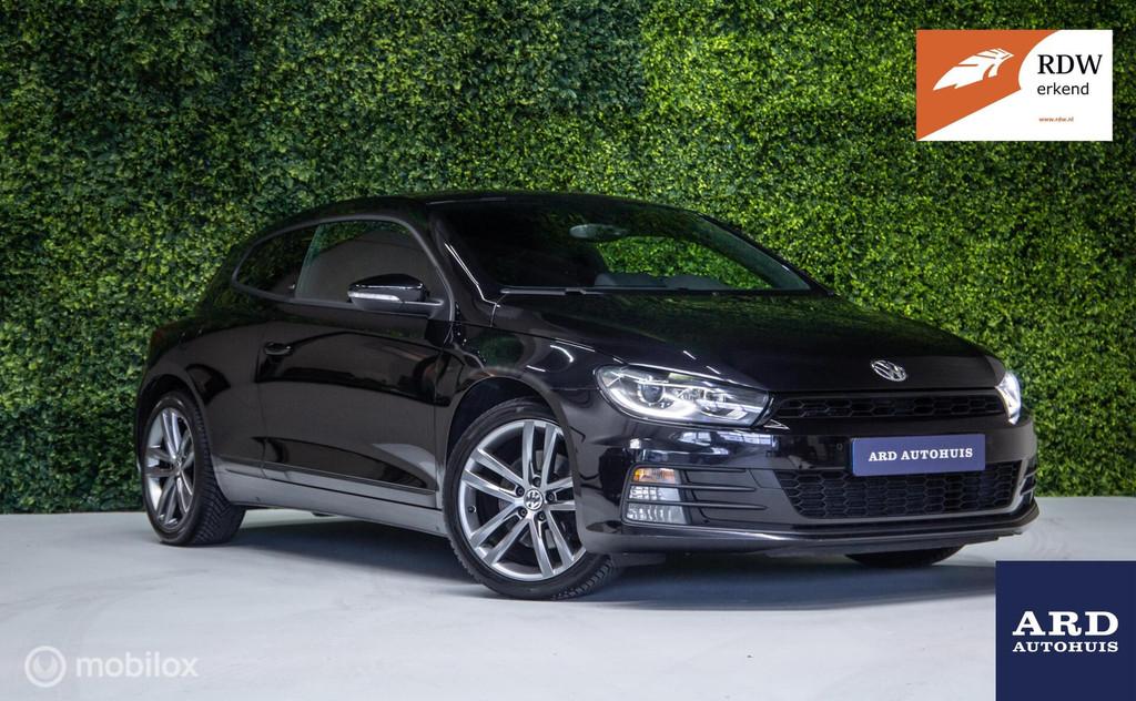 Volkswagen Scirocco 2.0 TSI Highline|Dyn|Carplay|Stoelv.|, Stof, Gebruikt, 4 cilinders, 4 stoelen