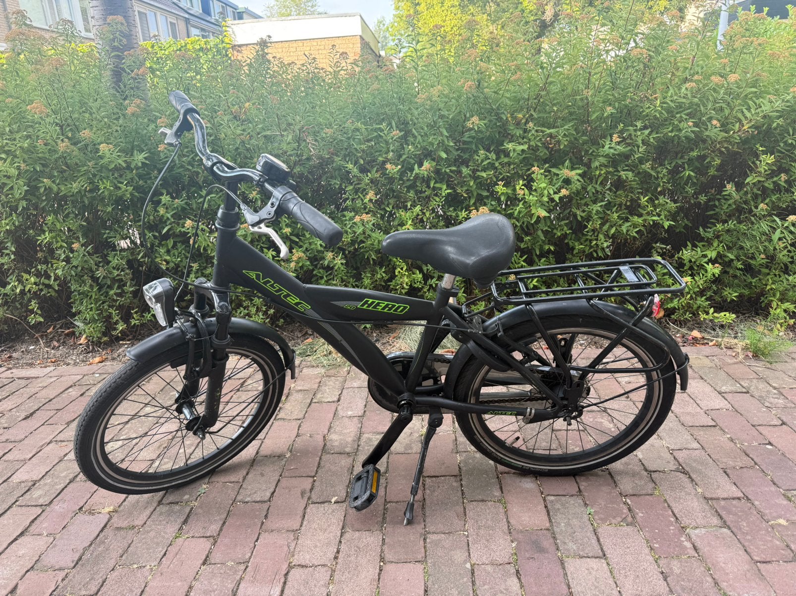 Altec Hero kinderfiets zwart, Ophalen, Zo goed als nieuw, 20 inch of meer