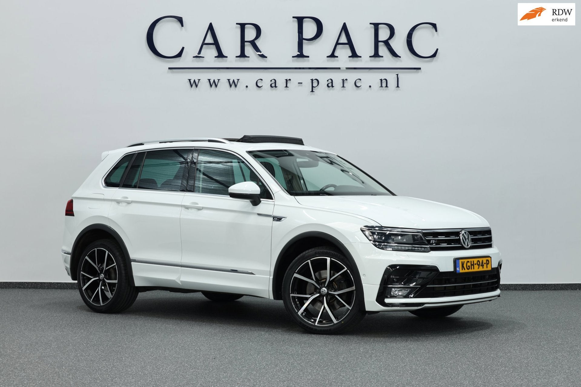 Volkswagen Tiguan 2.0 TSI 4Motion 220PK R-LINE LED/VIRTUAL/H, Auto's, Dealer onderhouden, Gebruikt, Euro 6, 1984 cc