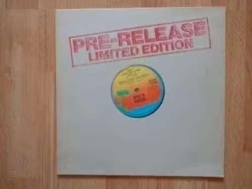 12'' Bits & Pieces – Don't Stop The Music , IPR 2049 Viny, Cd's en Dvd's, Vinyl | Pop, Pop, Ophalen of Verzenden, Zo goed als nieuw