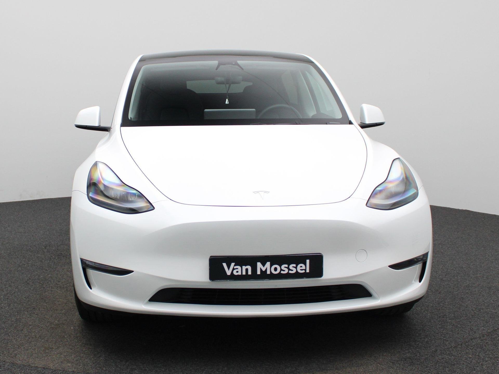 Foto 3 van Tesla Model Y Long Range AWD 75 kWh VERWACHT ! | AFNEEMBARE
