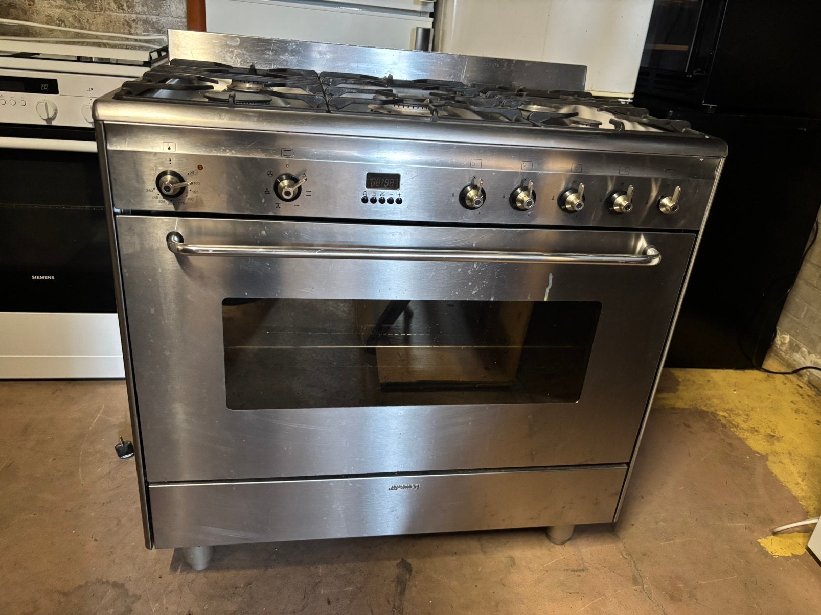Smeg gasfornuis - 90x80x90H, Ophalen, 1025xe, 60 cm of meer, Zo goed als nieuw