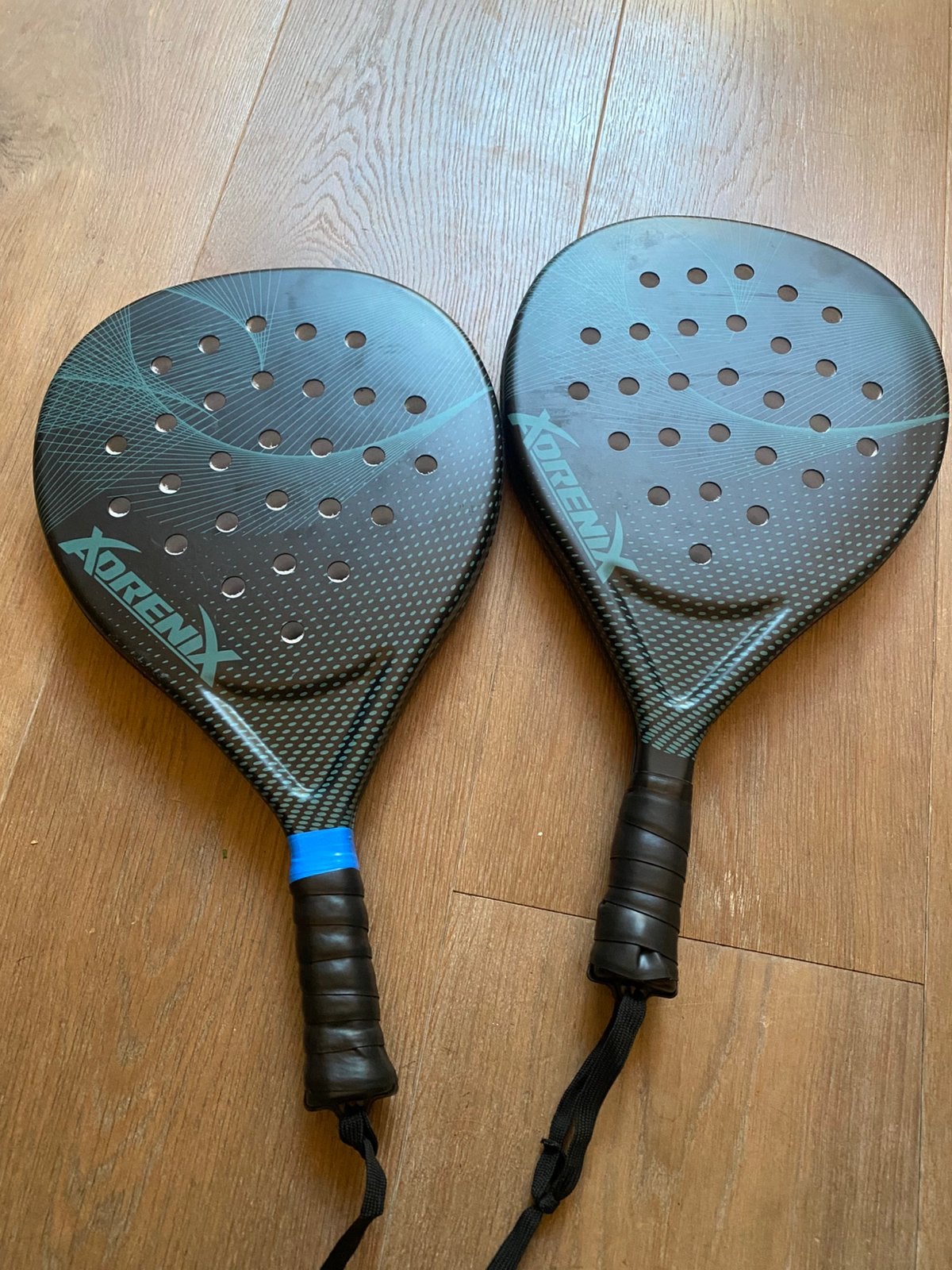 Padel rackets met hoes/bag, Sport en Fitness, Ophalen of Verzenden, Zo goed als nieuw, Padeltas