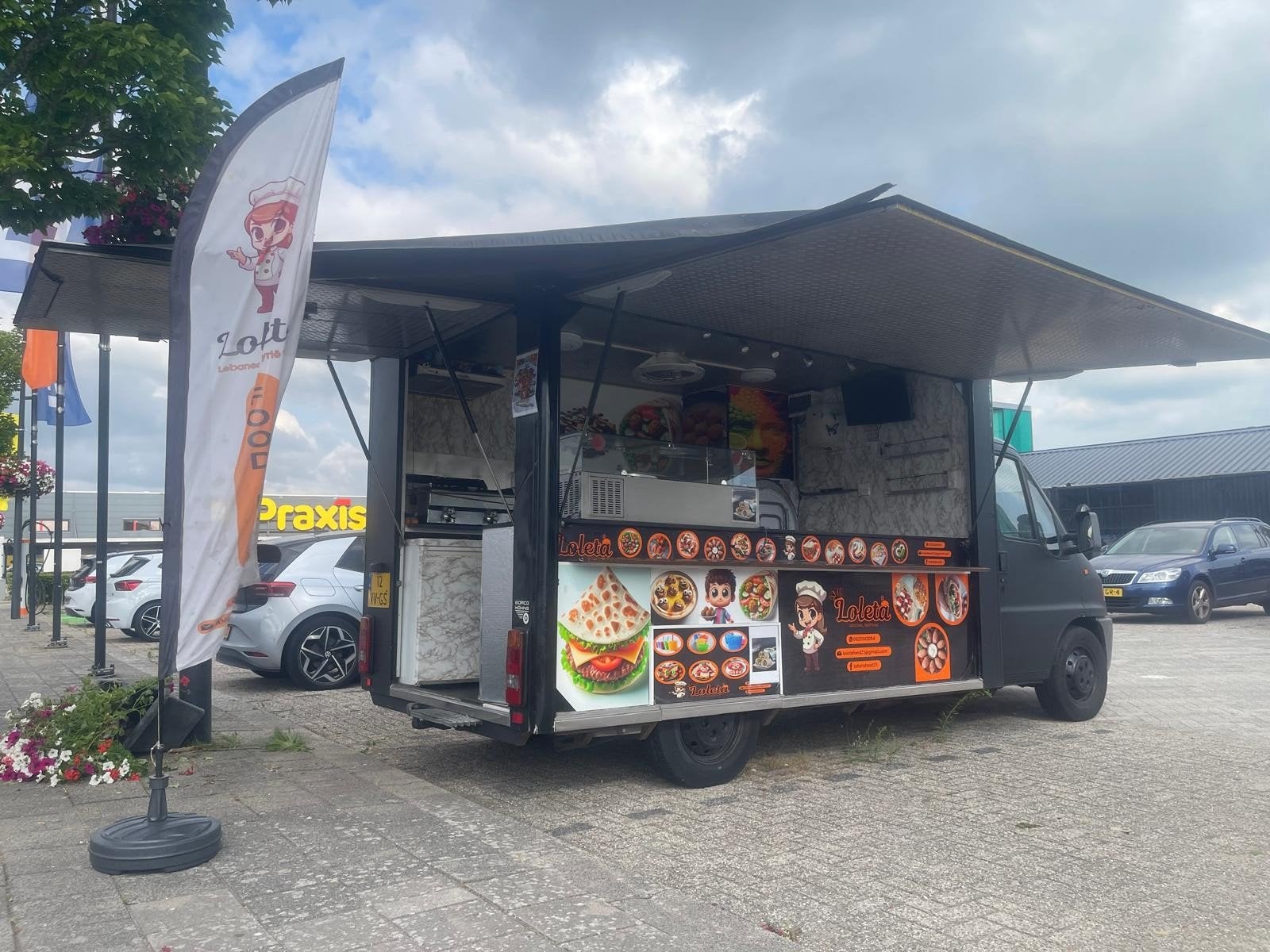 Snackwagen - verkoopwagen Fiat 230, Zwart, Bruin, Leder, 115 pk