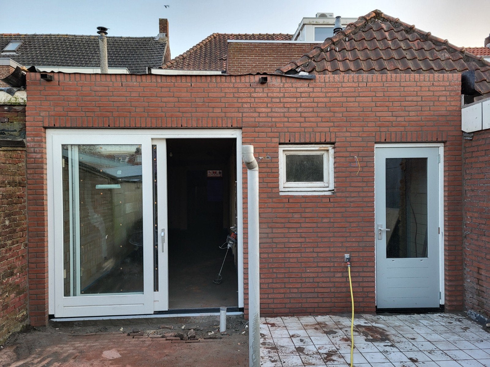 Metselaar voor de avonden en zaterdag. Omgeving kaatsheuvel