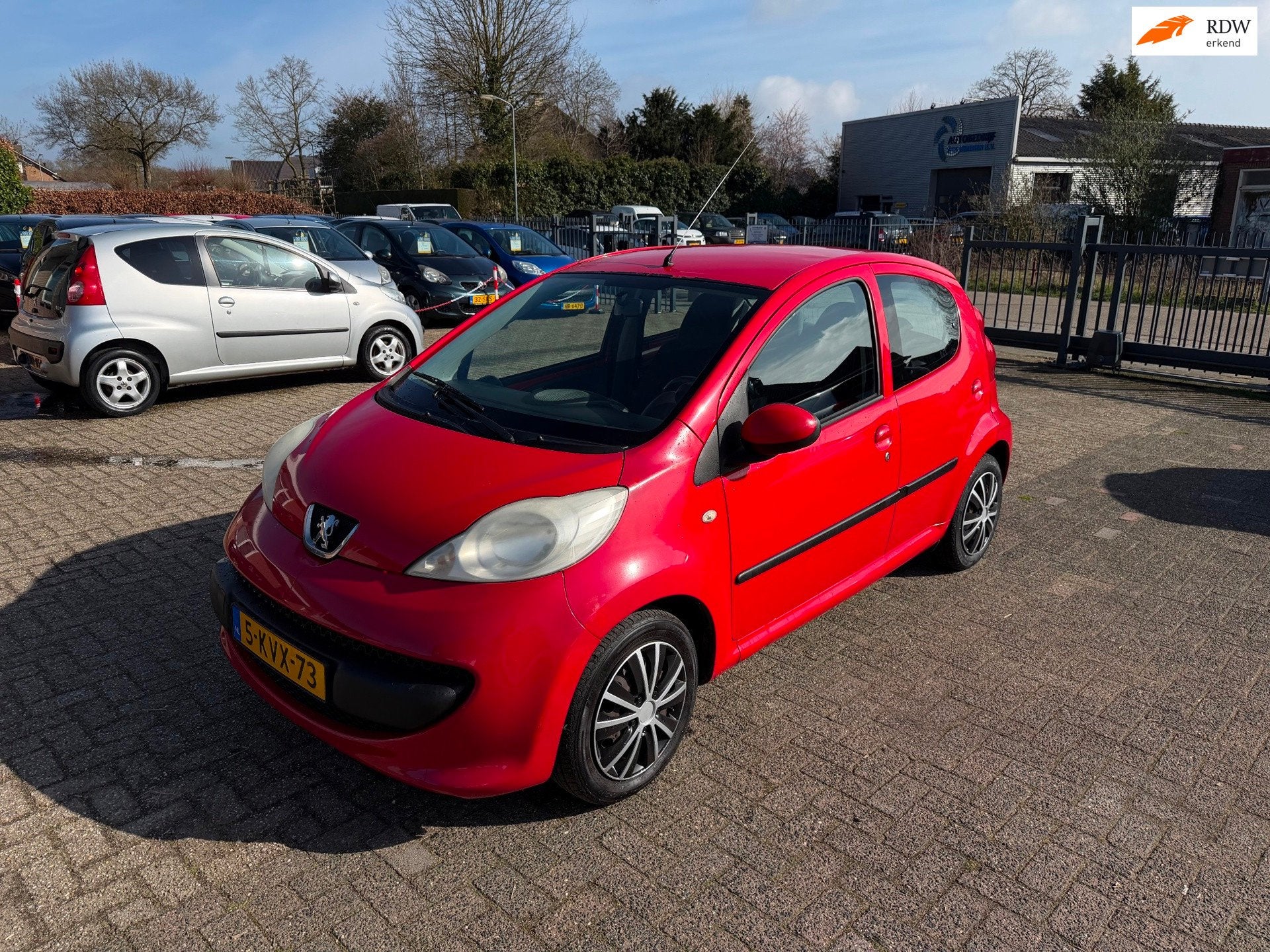 Peugeot 107 1.0 | NWE APK | 120dkm | Airco | 5 Deurs |, Auto's, Voorwielaandrijving, Gebruikt, Elektrische ramen, 4 stoelen