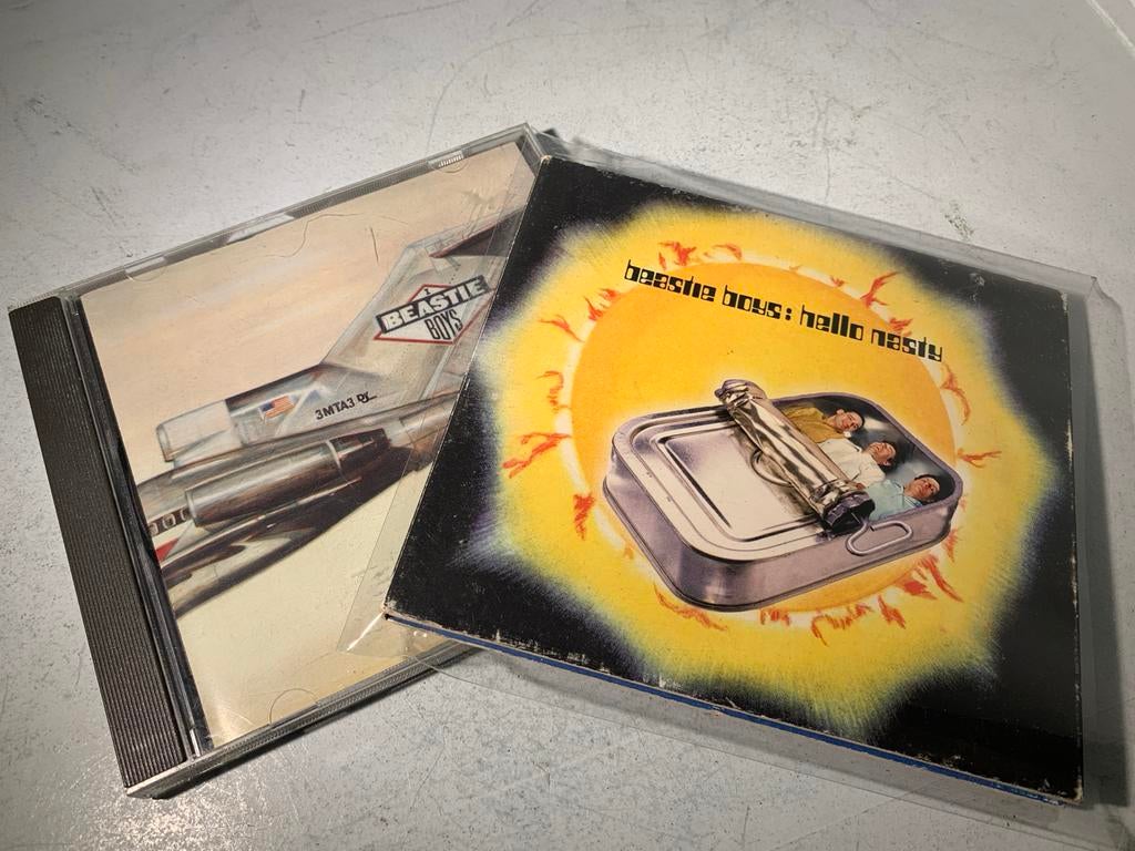 Beastie Boys - Licensed to ill & Hello nasty, Ophalen of Verzenden, 1985 tot 2000, Zo goed als nieuw