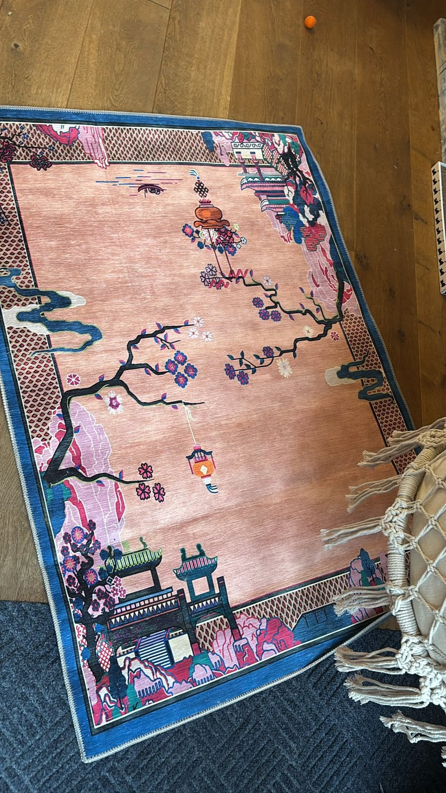 Niet gebruikt; het is een limited edition en uniek., Ophalen, Zo goed als nieuw, Rond, 50 tot 100 cm