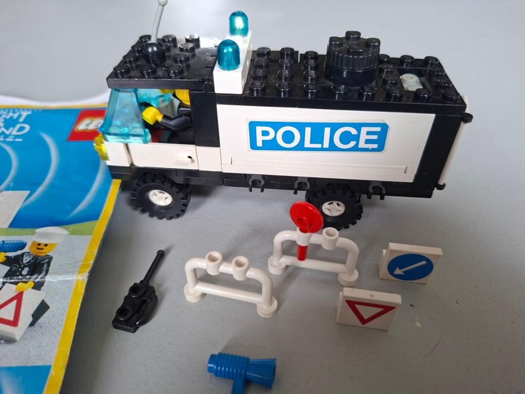 Lego Legoland 6450 Politie Truck met Licht en Geluid, Compleet, Gebruikt, Lego, Ophalen of Verzenden