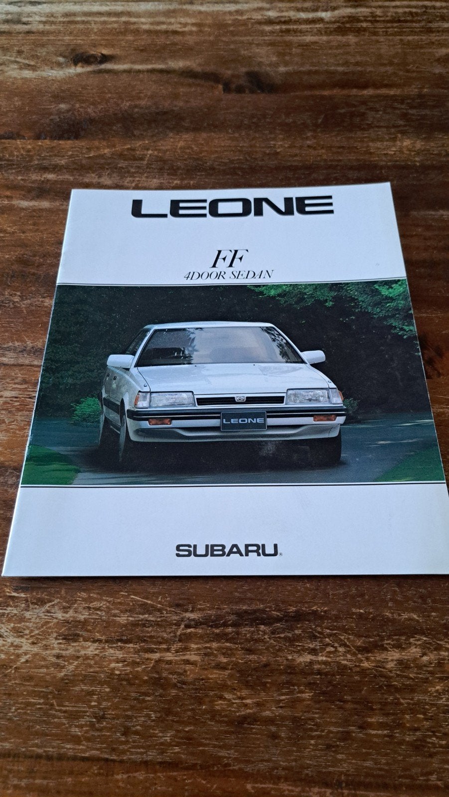 Japanse folder Subaru Leone 1987, Ophalen of Verzenden, Zo goed als nieuw, Auto's
