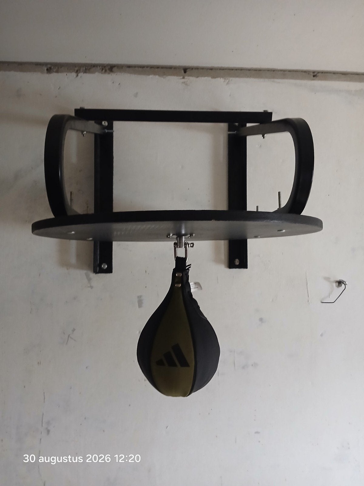 Adidas Speedball met Plateau - Perfect voor Bokstraining, Ophalen, Gebruikt, Boksbal