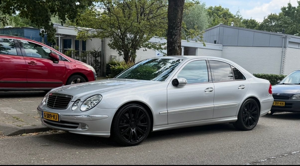 Mercedes-Benz E-Klasse 5.0 E500 AMG, Auto's, Automaat, Achterwielaandrijving, 347 pk, Leder