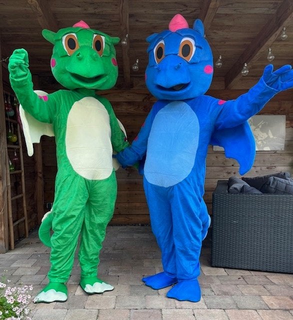 2 leuke draakjes / dino’s op je feestje markt of evenement, Ophalen of Verzenden, Zo goed als nieuw, Overige