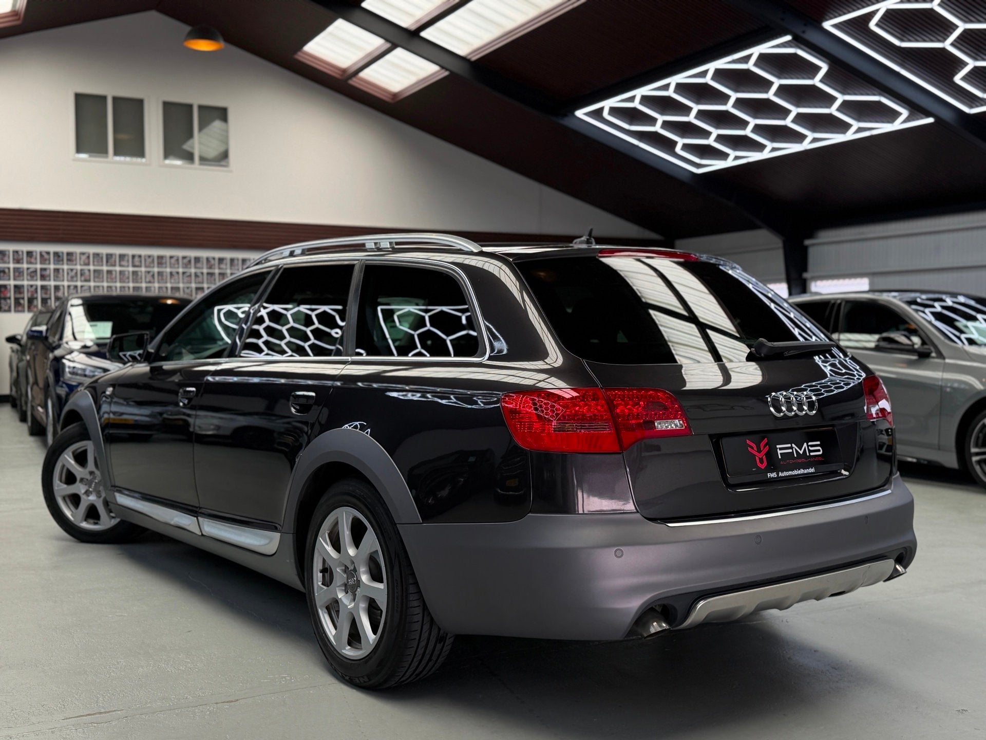 Audi A6 allroad quattro 3.0 TDI Pro Line CarPlay Luchtvering, Auto's, Automaat, Gebruikt, Zwart, 233 pk