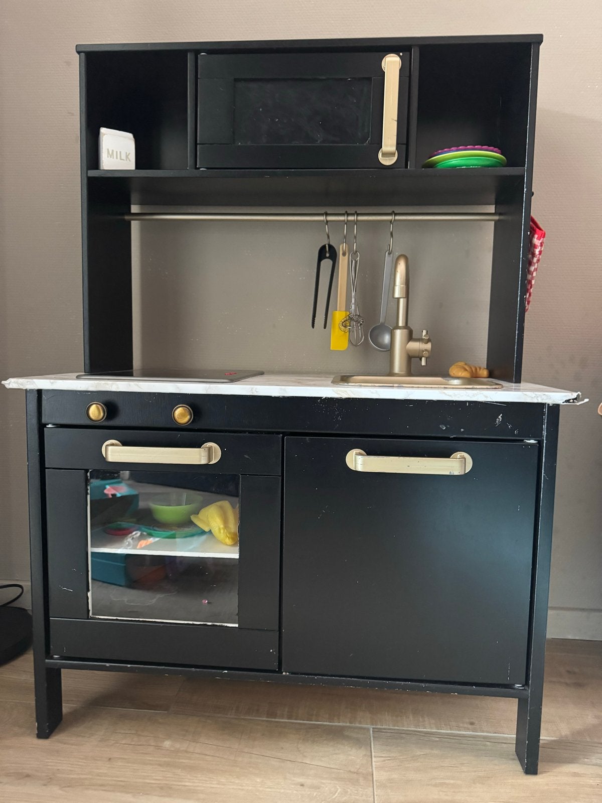 Zwarte IKEA kinderkeuken met accessoires, Ophalen, Gebruikt, Hout, Speelkeuken