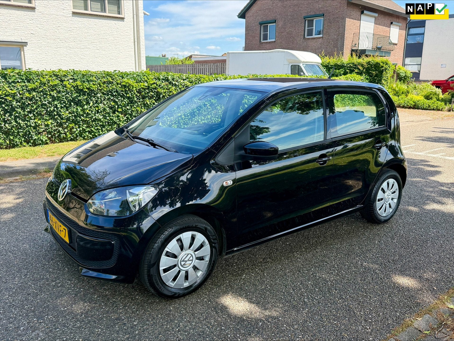 Volkswagen up!