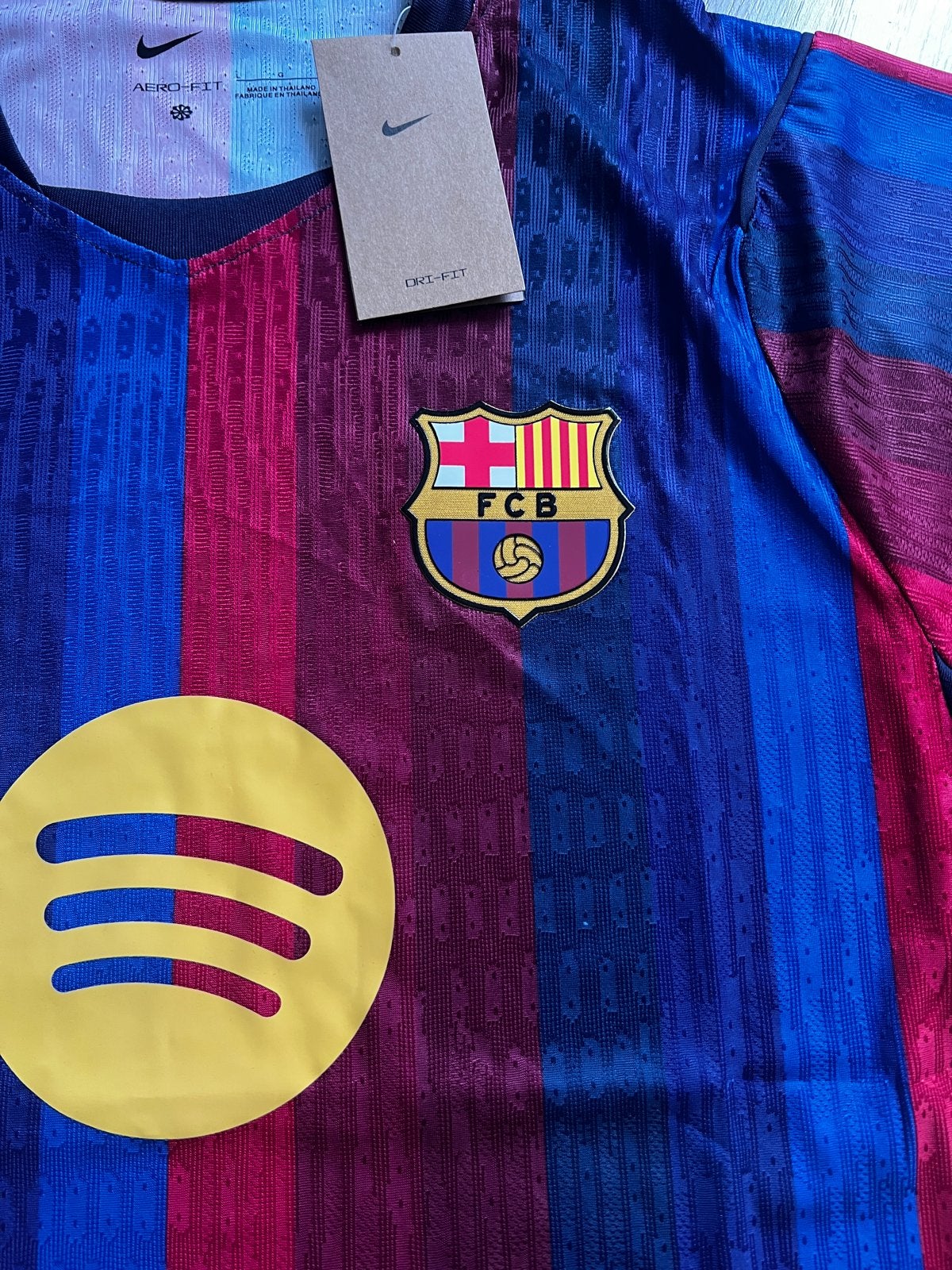 FC Barcelona Thuisshirt 2026/2027- Nieuw met labels, Maat 52/54 (L), Nieuw, Voetbal, Meerkleurig
