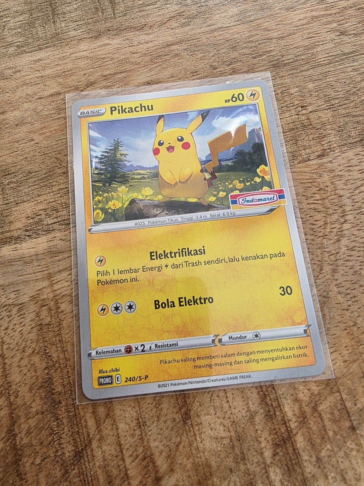 Pokemon Pikachu Promo - 240/S-P Indomaret stamped - NM, Ophalen of Verzenden, Nieuw, Losse kaart