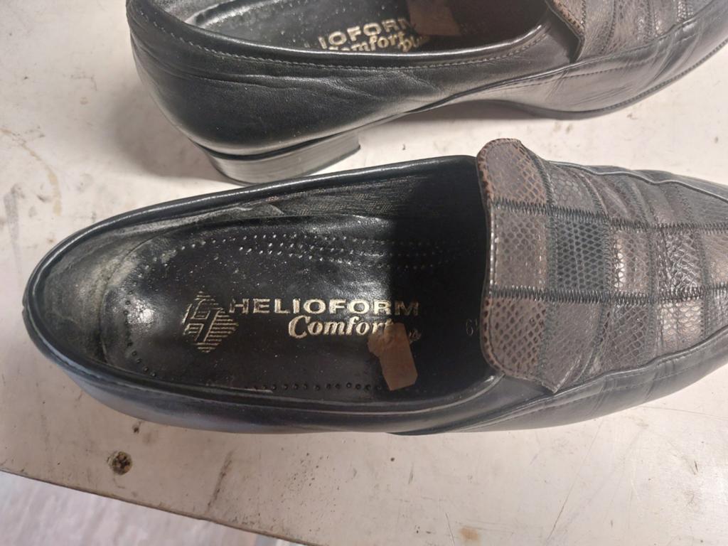 Schoenen maat 40 z.g.a.n, Kleding | Dames, Schoenen, Ophalen of Verzenden, Zo goed als nieuw, Sneakers of Gympen