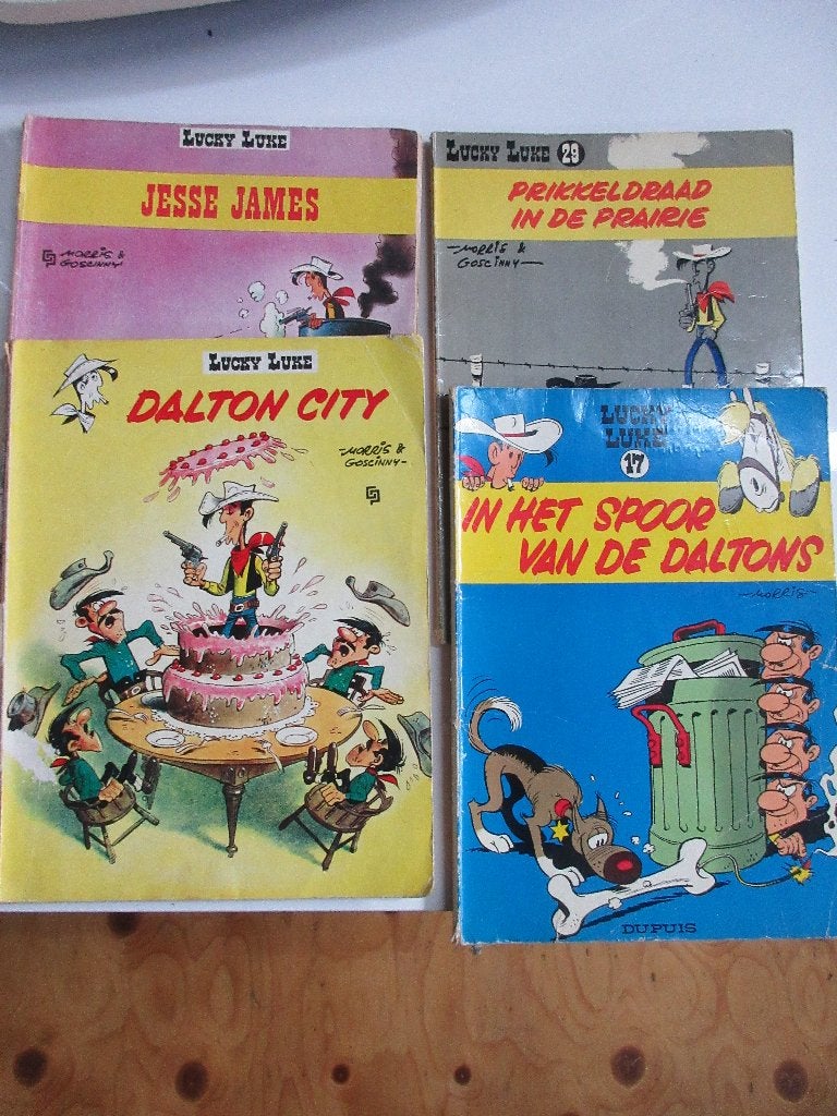 Lucky Luke stripboeken, Meerdere stripboeken, Ophalen of Verzenden, Gelezen