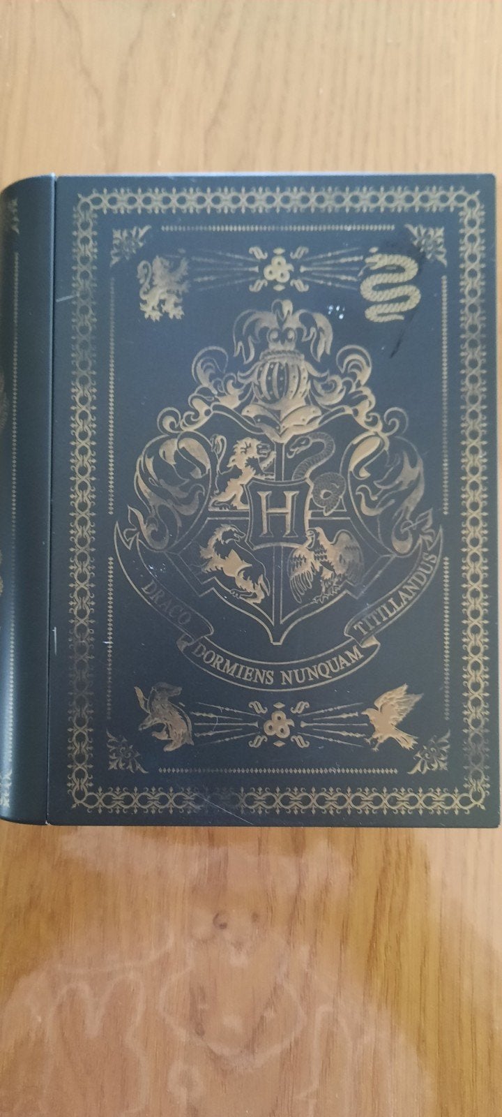 Harry Potter spaarpot in de vorm van een boek, Ophalen of Verzenden, Boek of Poster